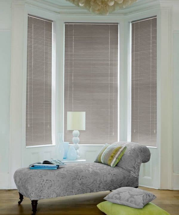 venetian blinds