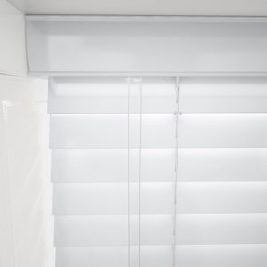 Cheap Gloss White Venetian Blinds